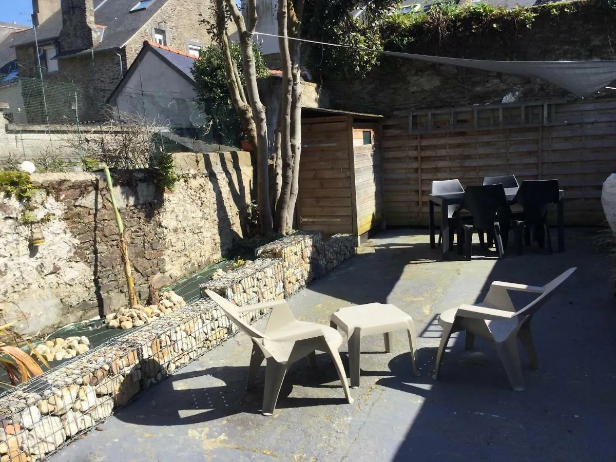 Maison Proche Du Port Cancale
